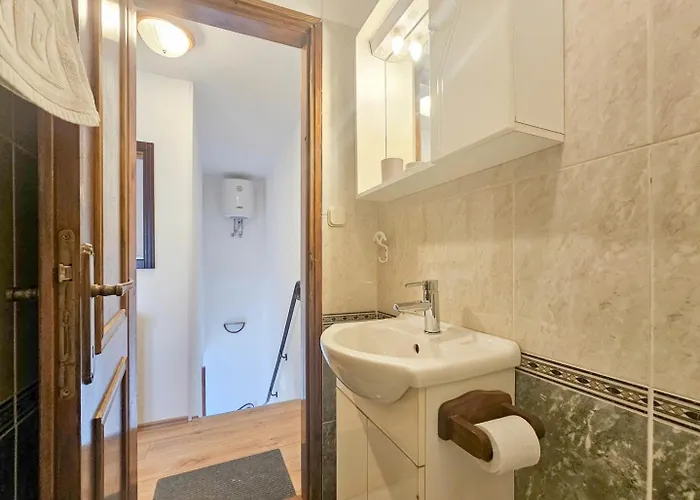 Διαμέρισμα Olimpia 4 *