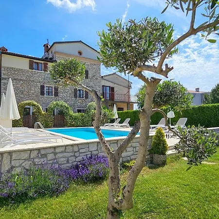 Olimpia 4 Novigrad Istria